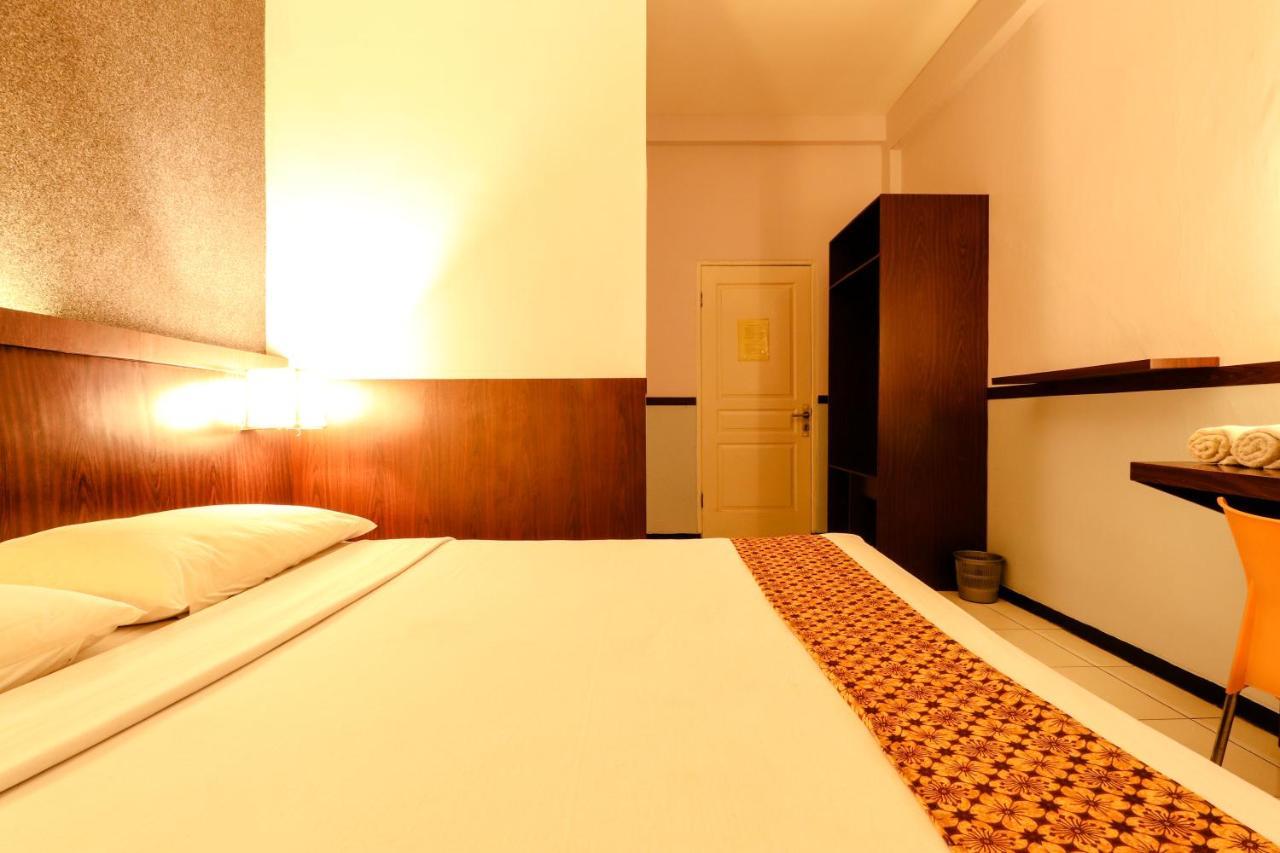 Jawa 22 Hotel&Residencia Surabaya Exterior foto