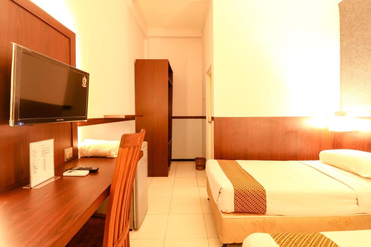 Jawa 22 Hotel&Residencia Surabaya Exterior foto