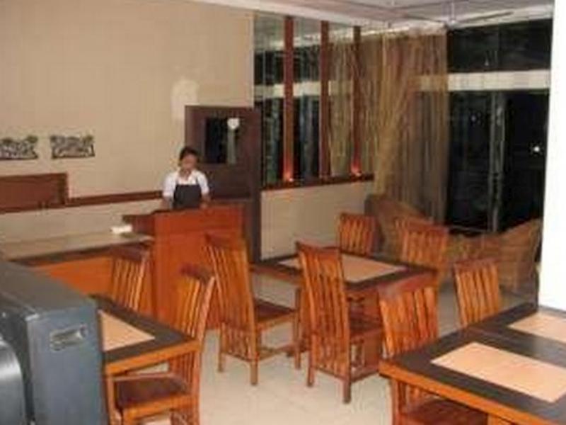 Jawa 22 Hotel&Residencia Surabaya Exterior foto
